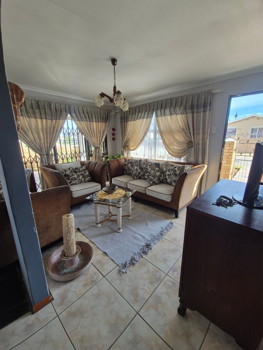 3 Bedroom Property for Sale in Motherwell Nu7 Eastern Cape